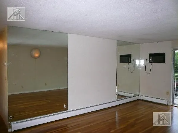 48 Green St #409 — Photo 7