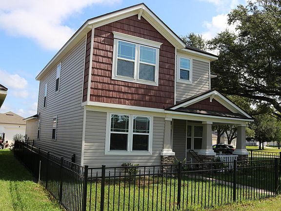 3rd image of 3077 Holly Grove Ln