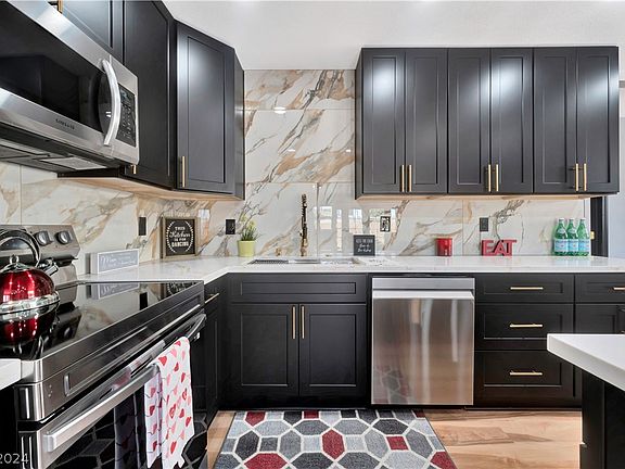 4th image of 308 Flaxen Cir