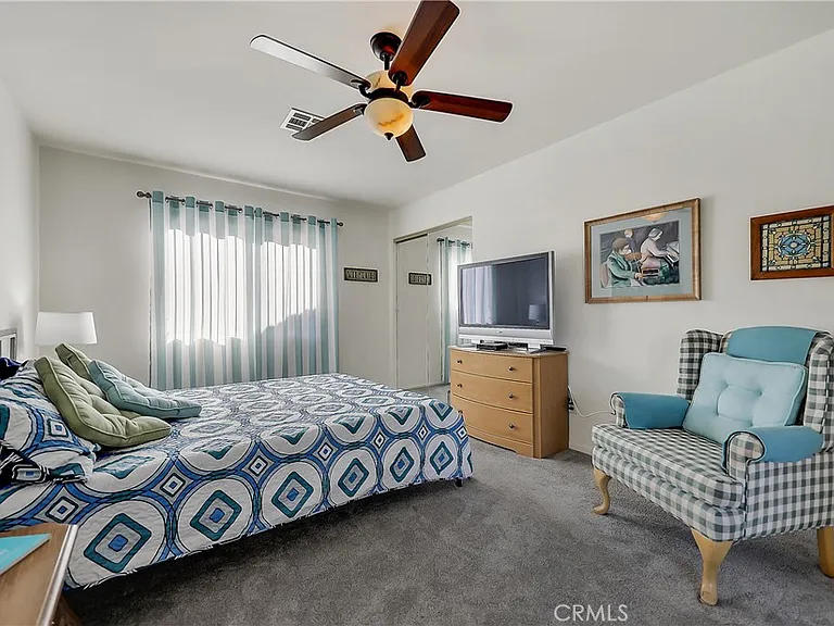 43760 Milan Ct — Photo 25