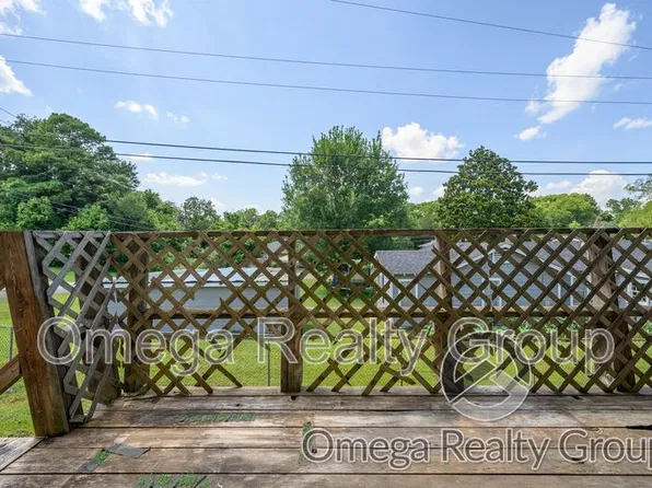 8010 4th Ave APT 100, Leeds, AL 35094