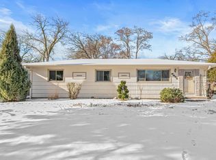 3027 Pascal St, Saint Paul, MN 55113