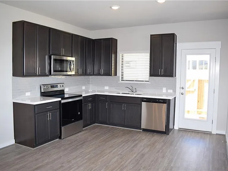 116D Amber Fields Trl — Photo 8