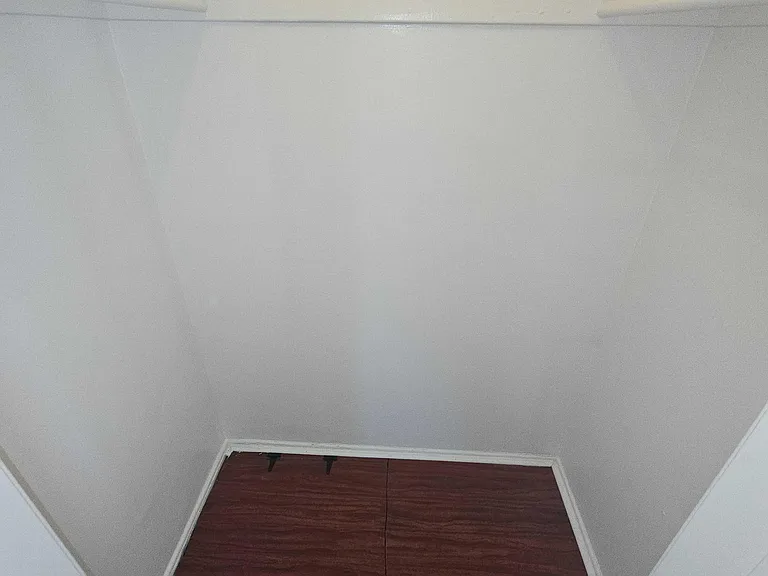 Bullock St — Photo 36