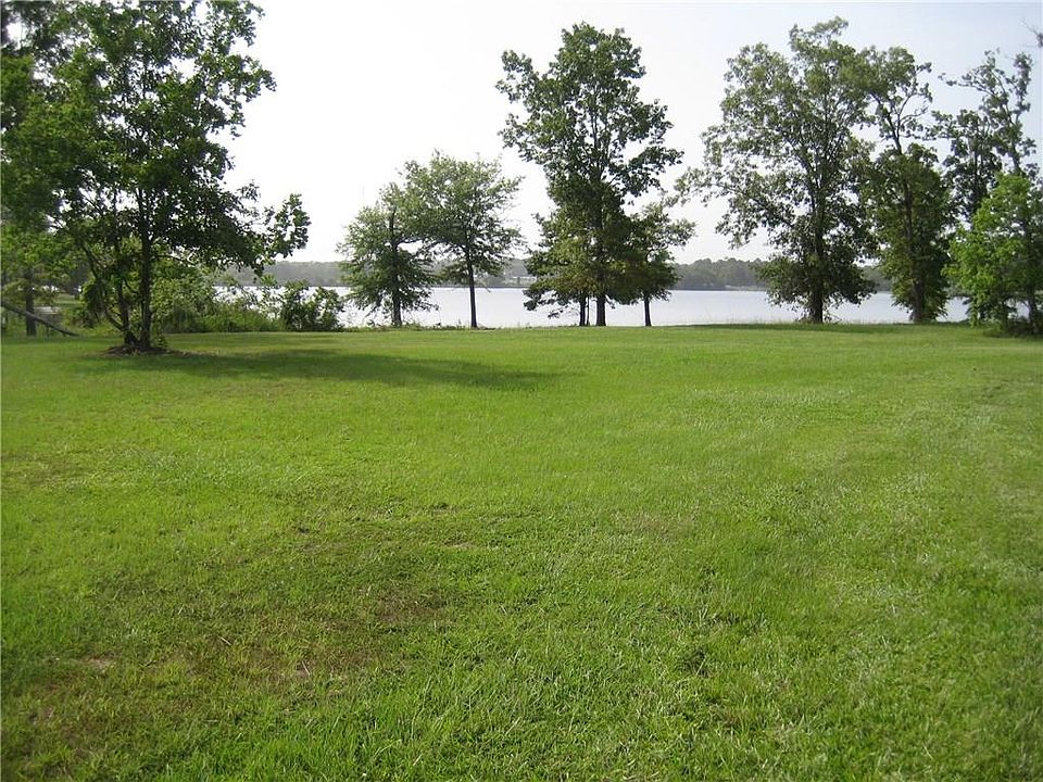 2nd image of 120 Cypress Cv