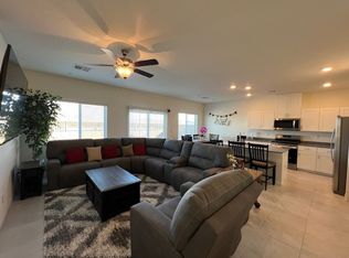 380 Larksong Ave, Henderson, NV 89011