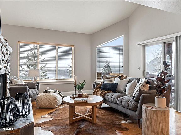 3rd image of 5231 Cove Canyon Dr #A