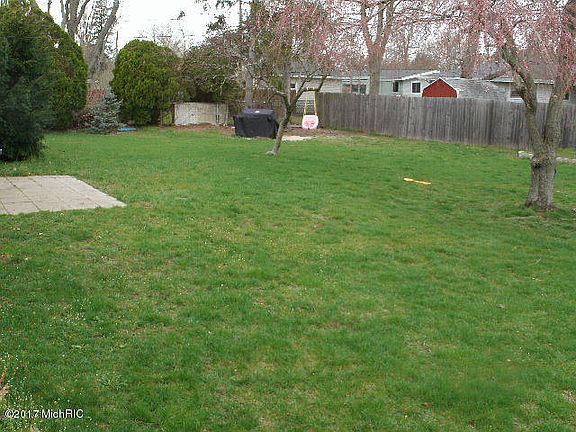 2nd image of 449 Kublick Dr