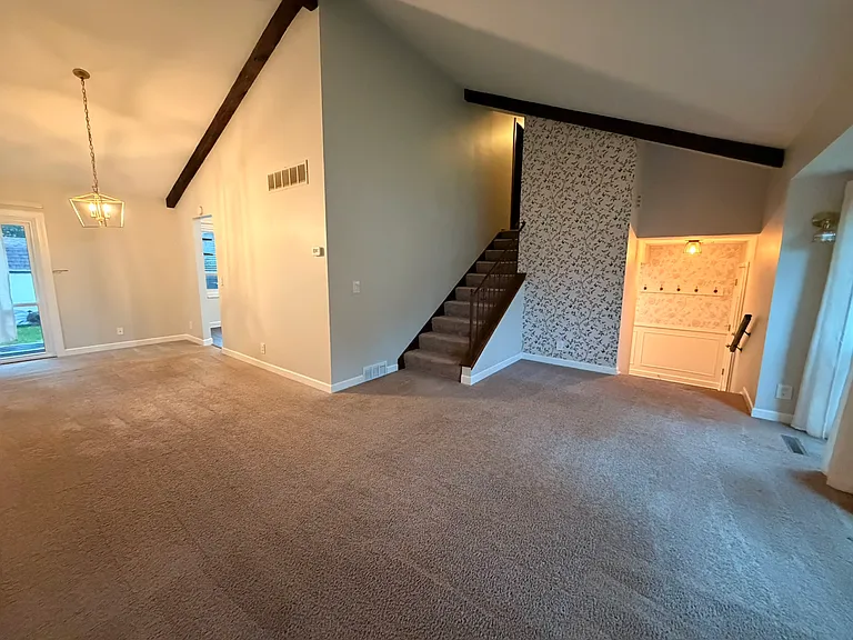 904 Kountze Memorial Dr — Photo 8