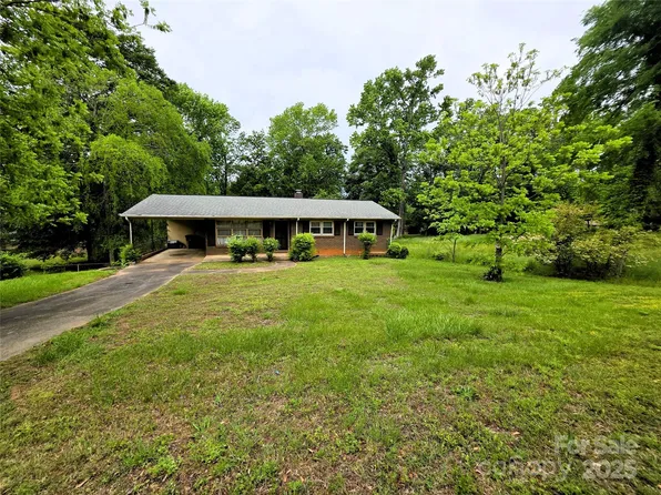 1105 Stanton Dr, Shelby, NC 28150