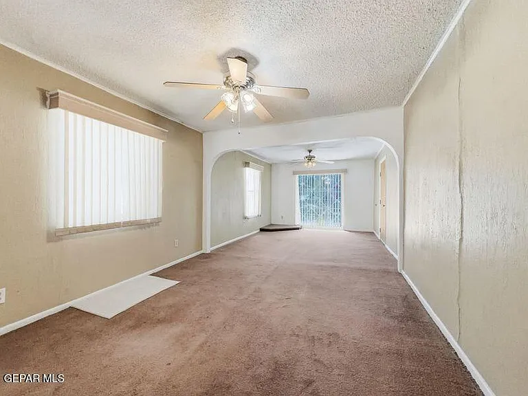 921 Olive Ave — Photo 13
