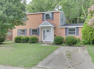 2018 Newton Rd, Hampton, VA 23663
