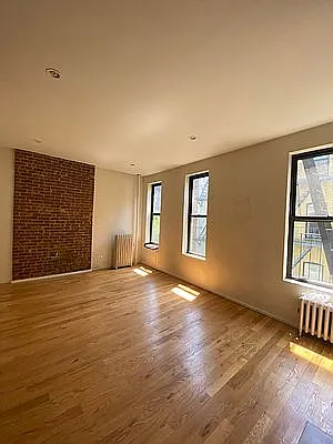 Rented by Park River | media 18