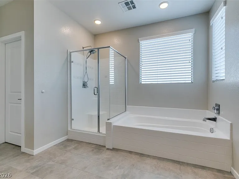 520 Founders Creek Ave — Photo 37
