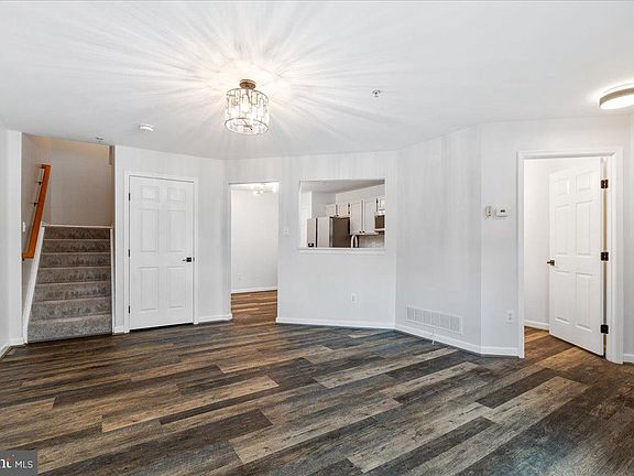 5th image of 5227 Regal Ct