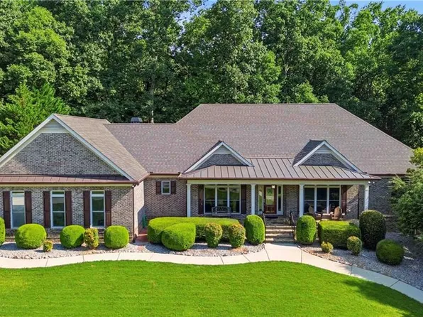5350 Old Pendergrass Rd, Jefferson, GA 30549