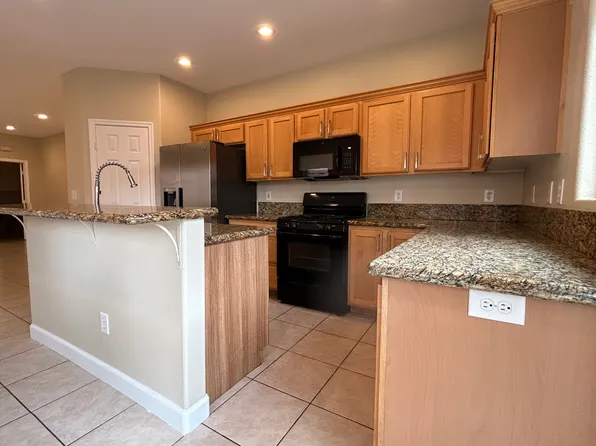 448 Rexford Dr, Henderson, NV 89011