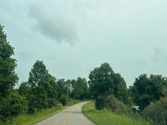 4th image of 24714 Brimstone Rd