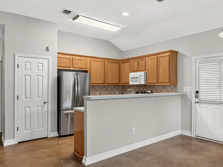 1002 Castile Rd #A — Photo 10