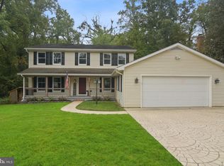1292 Swan Dr, Annapolis, MD