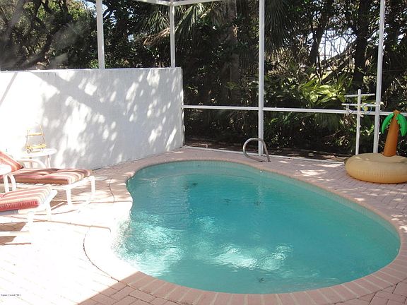 2nd image of 901 Aquarina Blvd
