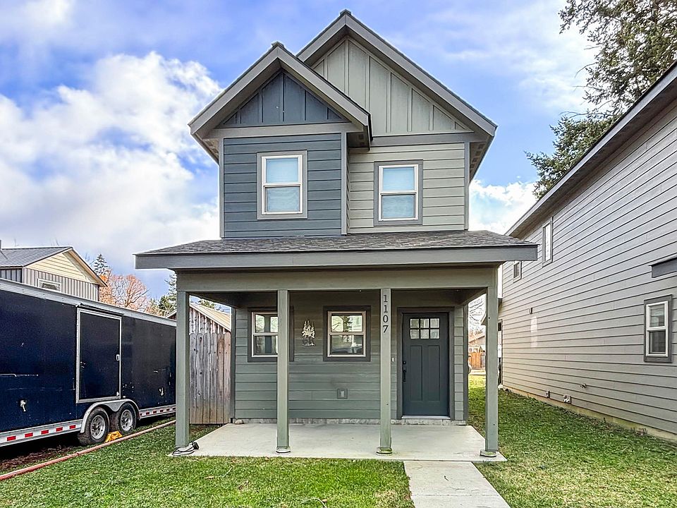 1st image of 1107 Spruce St