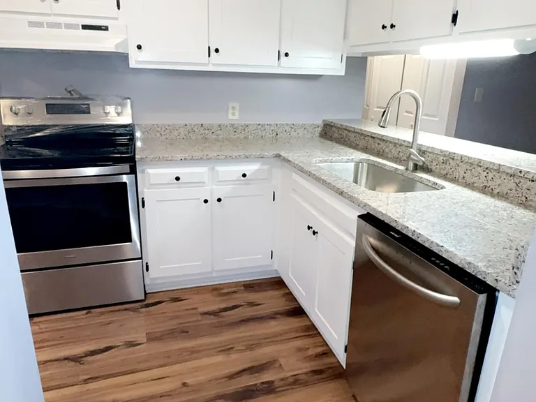 103 Ashton Pl — Photo 23