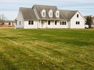 27304 Schady Rd, Olmsted Township, OH 44138