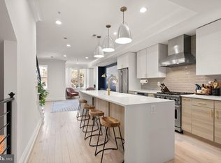 Columbia Heights, Washington, DC 20009