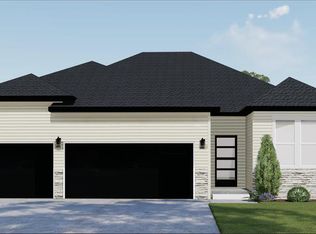 1716 N Hawthorne Pl, Brookline, MO 65619