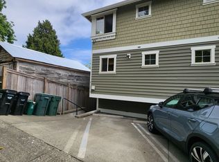 4105 Fremont Ave N #B, Seattle, WA 98103