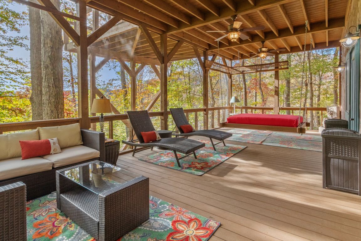 next background image