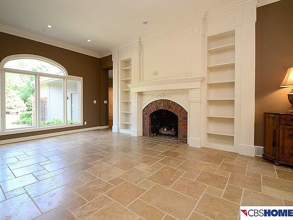 2nd image of 9718 Nottingham Dr
