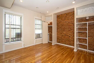 Rented by Harlem Lofts