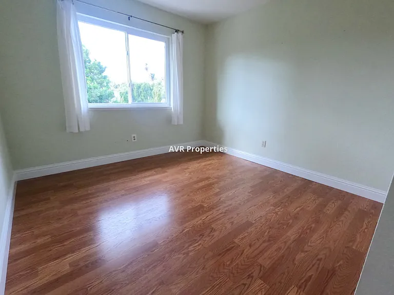 1337 Morning Glory Cir — Photo 14