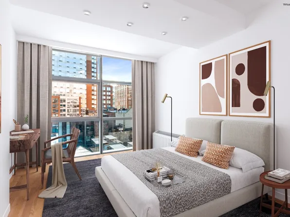 447 West 18th Street image 9 of 16