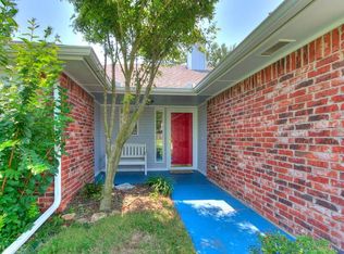 908 Cavecreek St, Norman, OK 73071