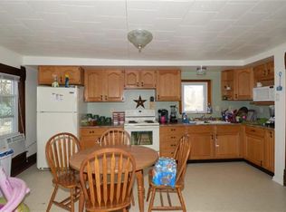 285 Harrison St APT D, Waterloo, WI 53594