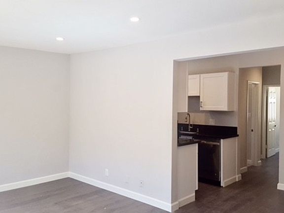 5th image of 12017 Pacific Ave APT 8