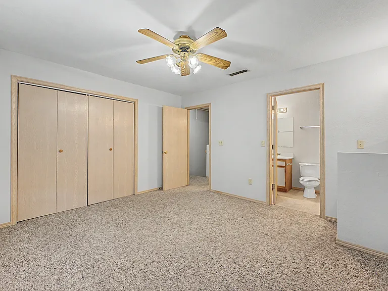 1364 E Sequoyah Ct — Photo 10