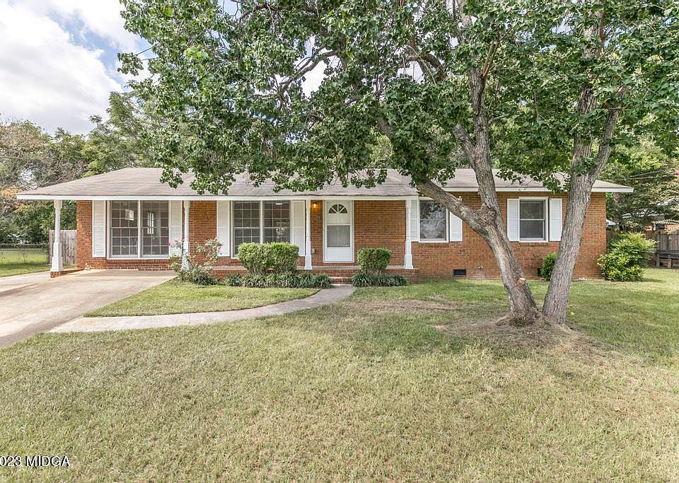 1st image of 112 Emory Dr