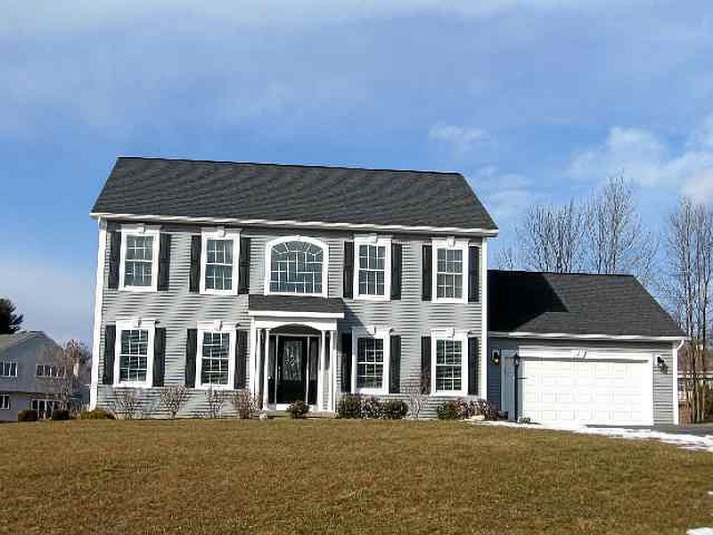 2nd image of 5 MALLARD Drive