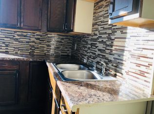 31 W 34th St APT 2F, Steger, IL 60475