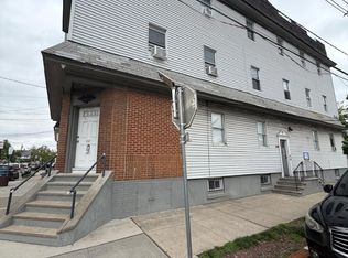 76 Florida St APT 2R, Elizabethport, NJ 07206