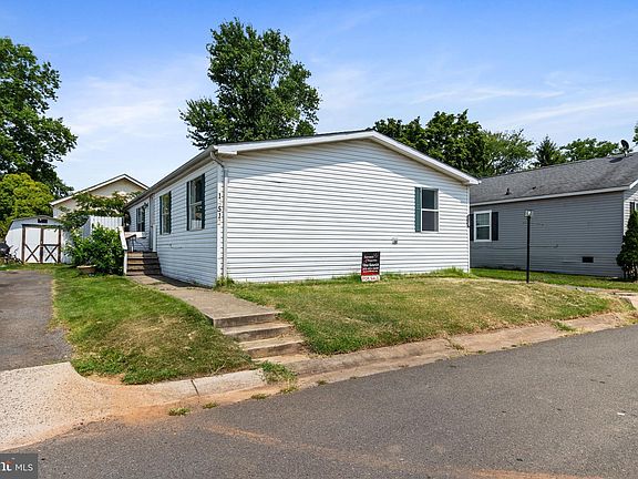 3rd image of 14512 Iberia Cir