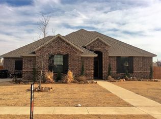 1603 Hawthorne St #1601, Cleburne, TX 76033