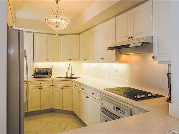 3rd image of 1777 Ala Moana Blvd APT 2602