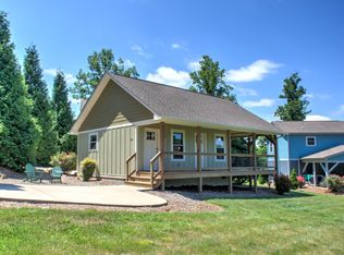 35 Hannah Dr, Asheville, NC 28804