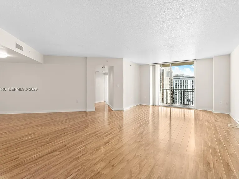 9055 SW 73rd Ct #1506 — Photo 5