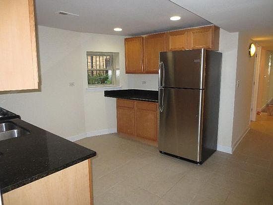 2nd image of 4647 N Monticello Ave APT 1
